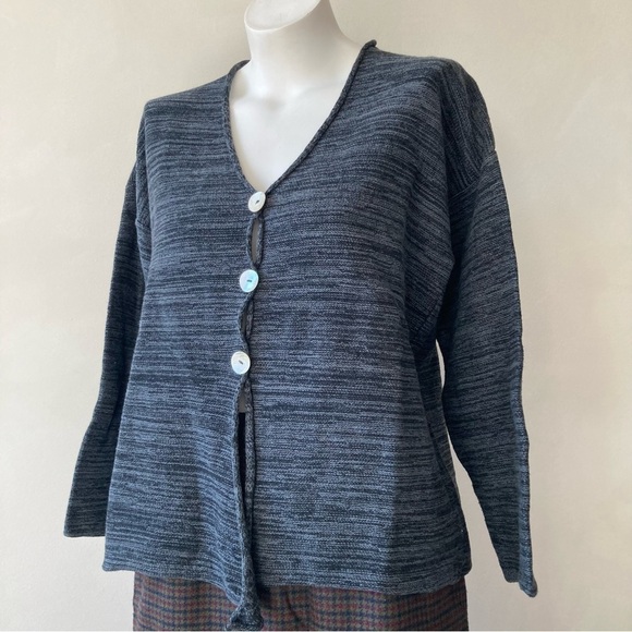 Vintage Knit Abalone Shell Button V-Neck Sweater - Picture 1 of 5